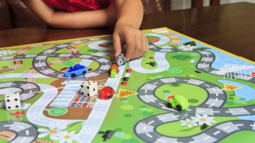Los beneficios de los juegos de mesa en los niños